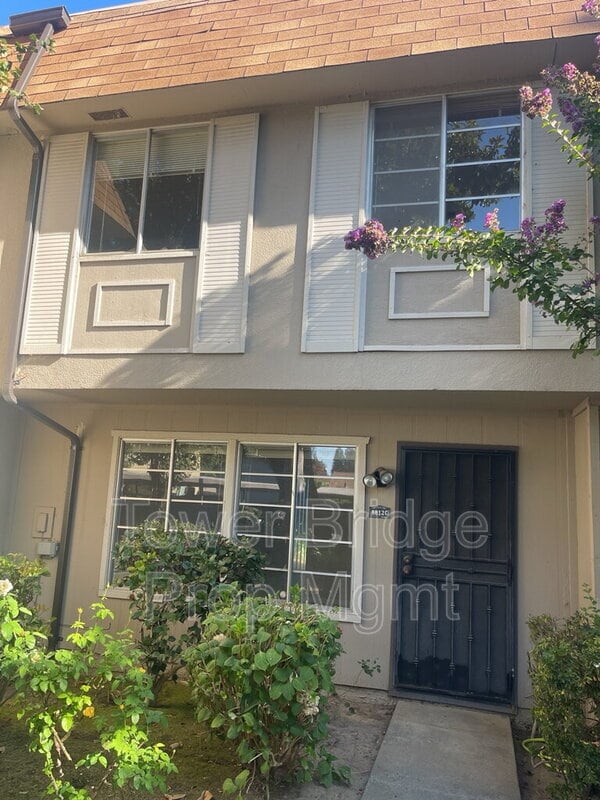 Photo - 8812 Sawtelle Way Unidad c