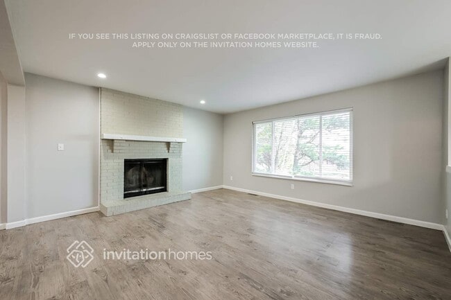 Photo - 268 Johnson Ct