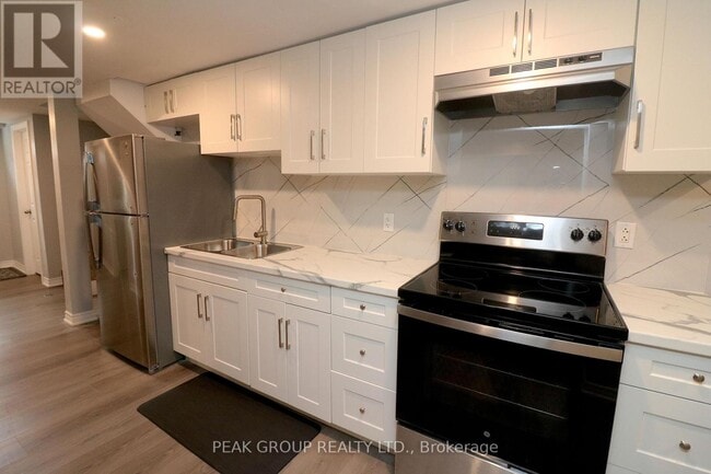 Photo - 6119 Scott St