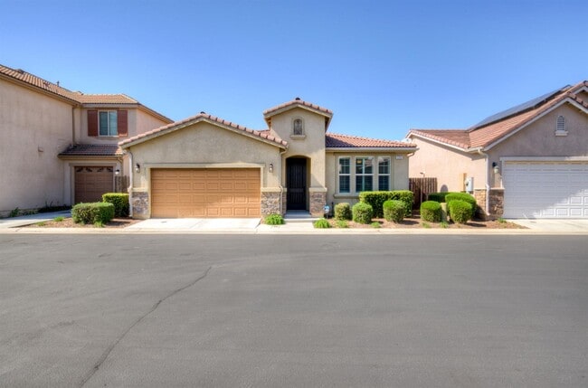 Building Photo - 3260 Alps Ln