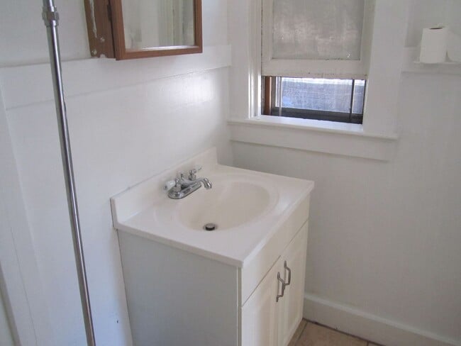Photo - 11 Lafayette Pl Unit 2