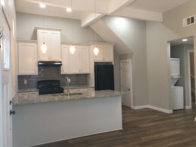 Photo - 512 N Kentucky St Unidad Apt B