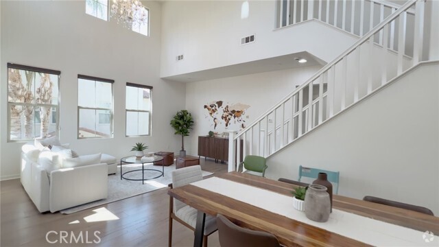 Building Photo - 202 Borrego Rental