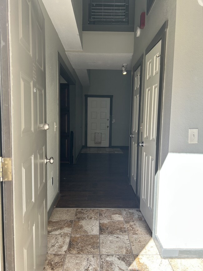 Photo - 2110 S Van Buren St