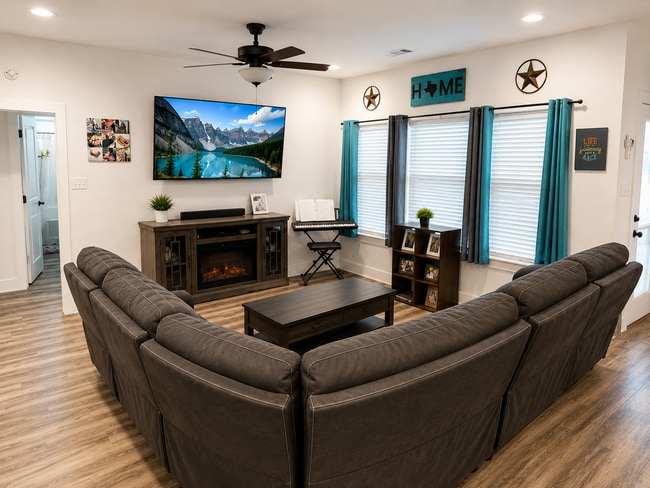 Photo - 2311 Camryn Ln