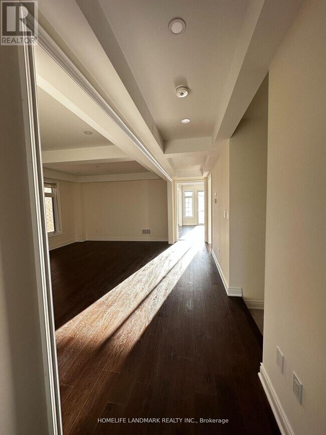 Photo - 36 Upbound Ct