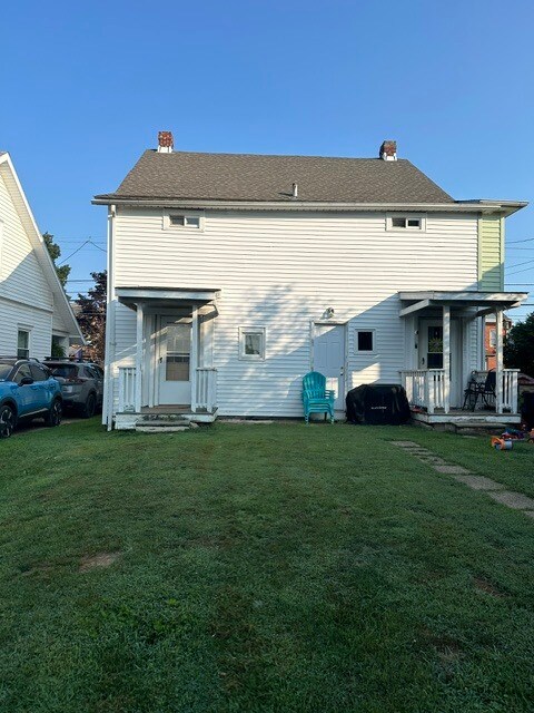 363 E King St