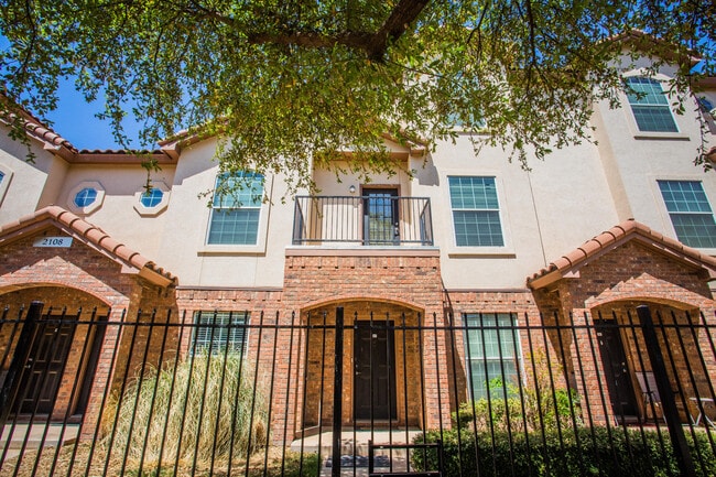 Photo - 2108 Main St Unidad #4 Rental