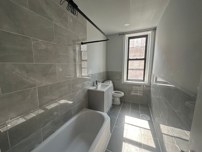 Photo - 1428 Wolf St Apartamento Unidad 2F