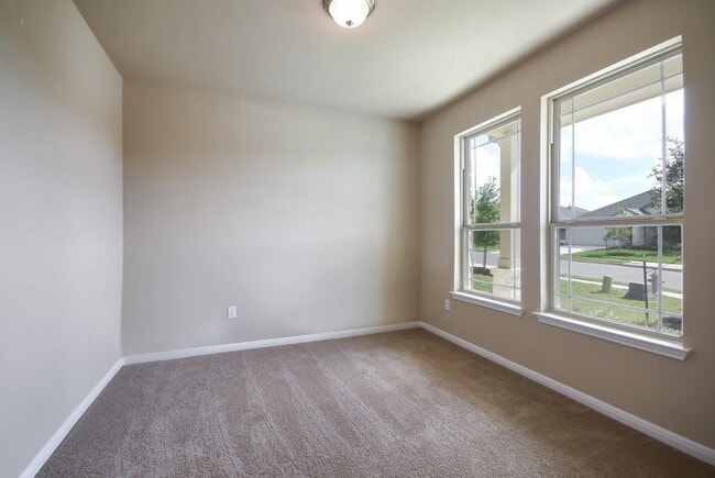 Photo - 621 Carly Ann Ln