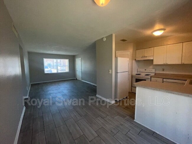 Photo - 1920 E Edgewood Dr Unit C-3