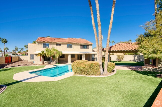 Building Photo - Scottsdale Ranch Home with Private Pool an...