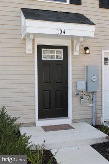 Photo - 104 Reign Wy