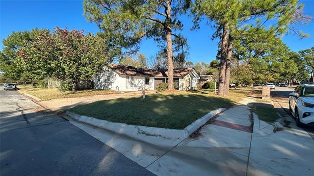 Photo - 2118 Westwood Dr