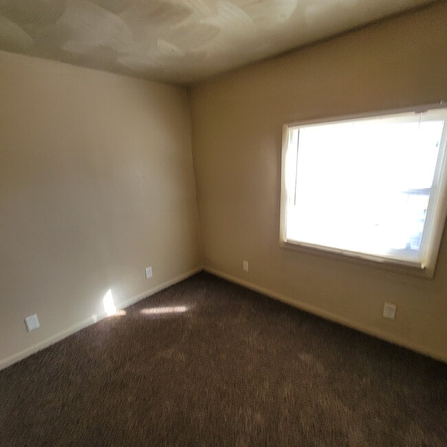 Photo - Great West Side Location! Large Lot!