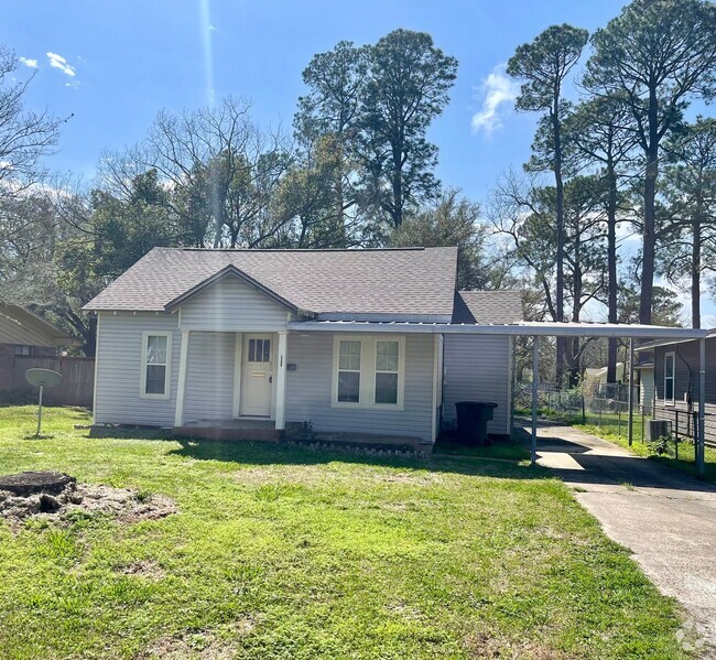 Building Photo - 3309 Lay Ave Rental