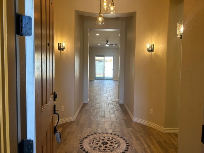 Photo - 10274 W Fetlock Trail