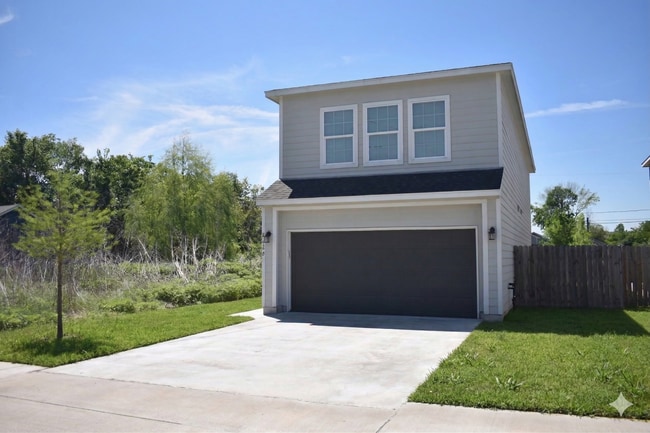 Photo - 7952 Blue St