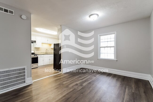 Photo - 5614 Grove Ave