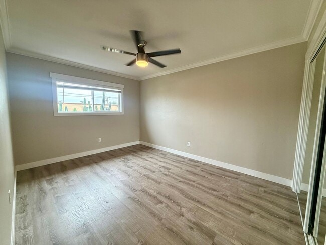 Photo - Emerald Ave Apartments