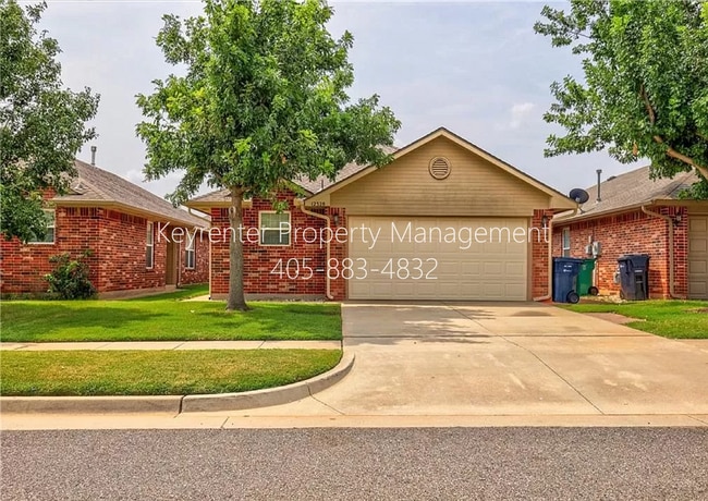 Photo - Gorgeous 3 bedroom 2 Bath and 2 Car Home in the Heart of Yukon