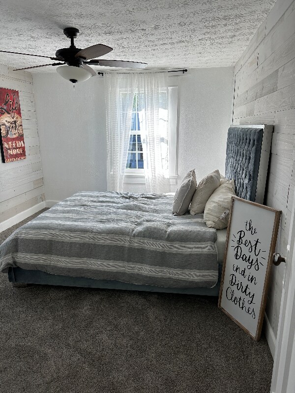 Photo - 105 W Siebenthaler Ave