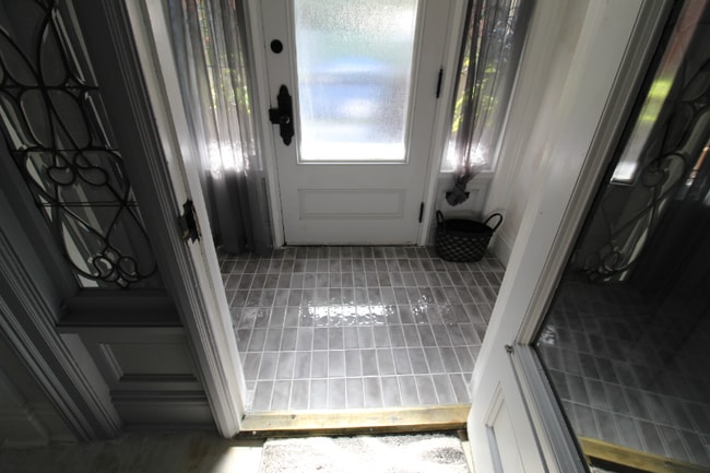 Photo - 800 Monroe Ave