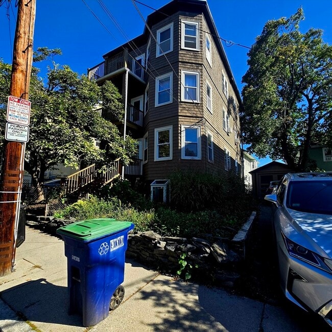 Photo - 56 Waterhouse St Unit 1