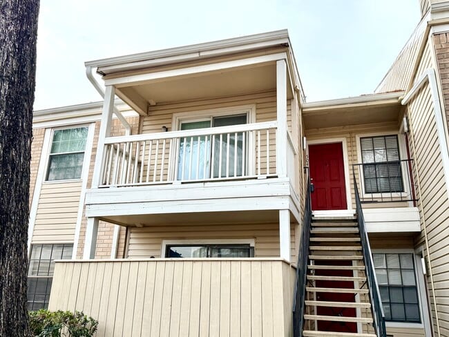 Building Photo - 2750 Holly Hall St Unit 504