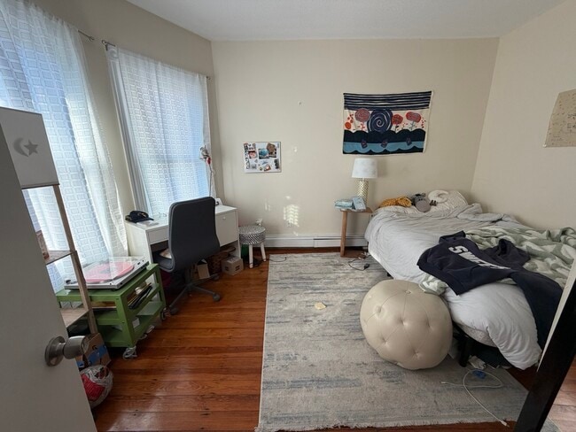 Photo - 68 Winchester St Unit 1