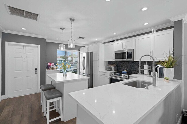 Photo - 5400 Poppy Pl Unidad B