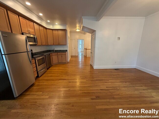 Photo - 157 M St Unidad 1