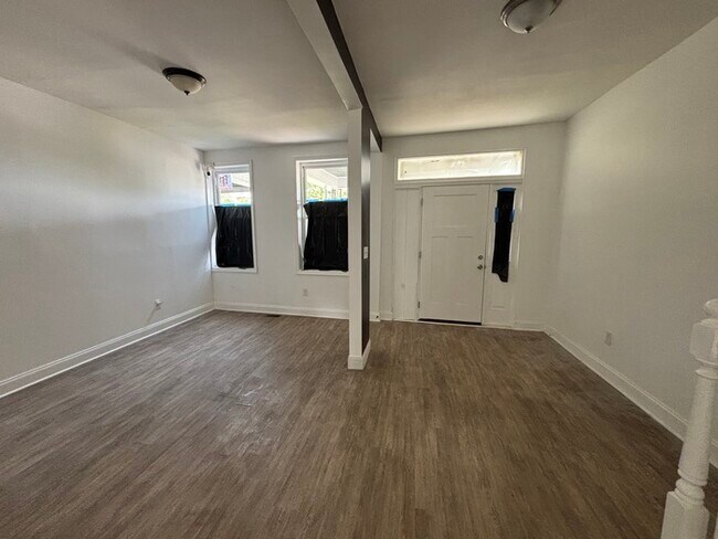 5 bedroom townhome