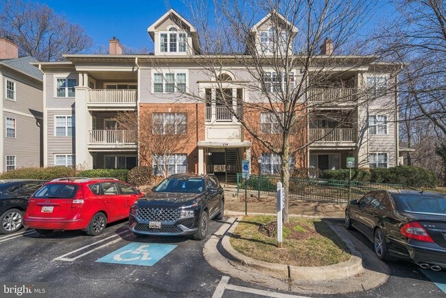 Photo - 109 Timberbrook Ln Apartment Unit T-103