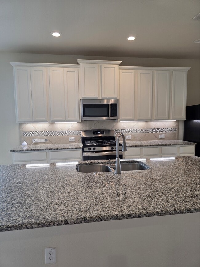 Photo - 24722 Lake Basin Ct