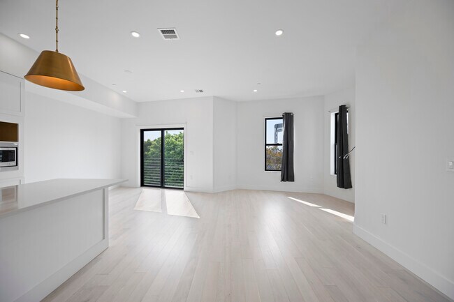 Photo - 7 Wordsworth St