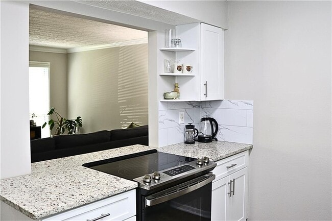 Photo - 5155 Roswell Rd NE Unidad 6