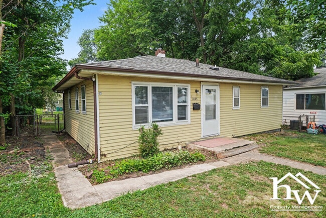 Photo - Three bedroom in Mishawaka