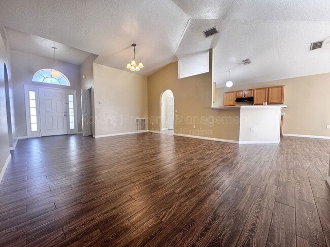 Photo - 5536 Sycamore Canyon Dr