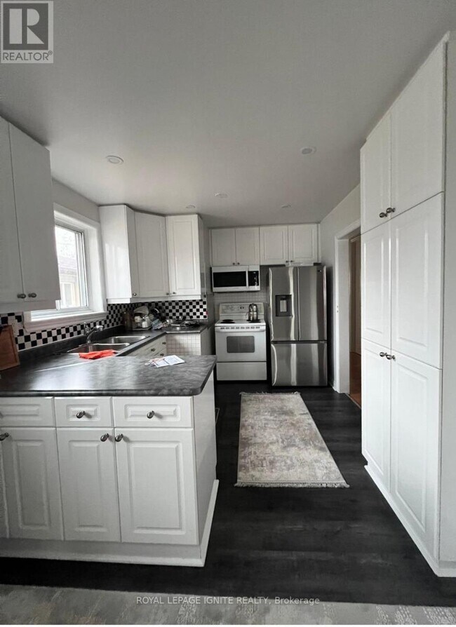 Photo - 21 Humheller Rd