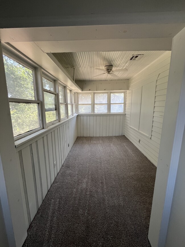 Photo - 1138 N Lottie Ave