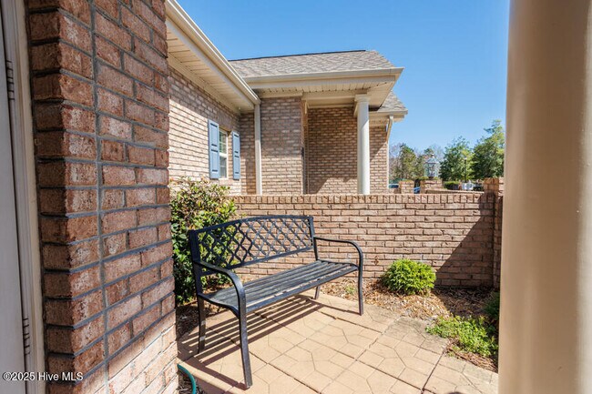Photo - 1144 Island Cove