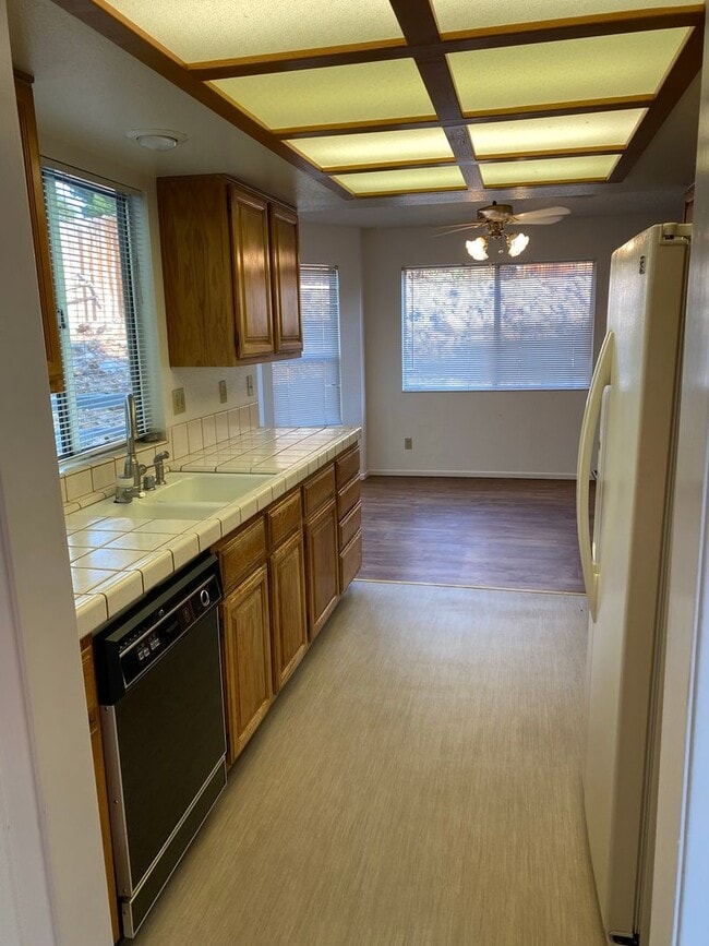 Photo - Spacious 4 Bed Home with 3 Car Garage off of Vista!!!!!