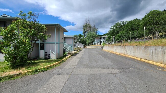 Photo - 200 NE Rhine Village Dr