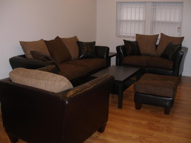 Photo - 2137 N 10th St