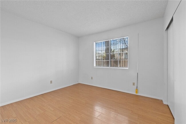 Photo - 4651 Amberleigh Ln Unit B