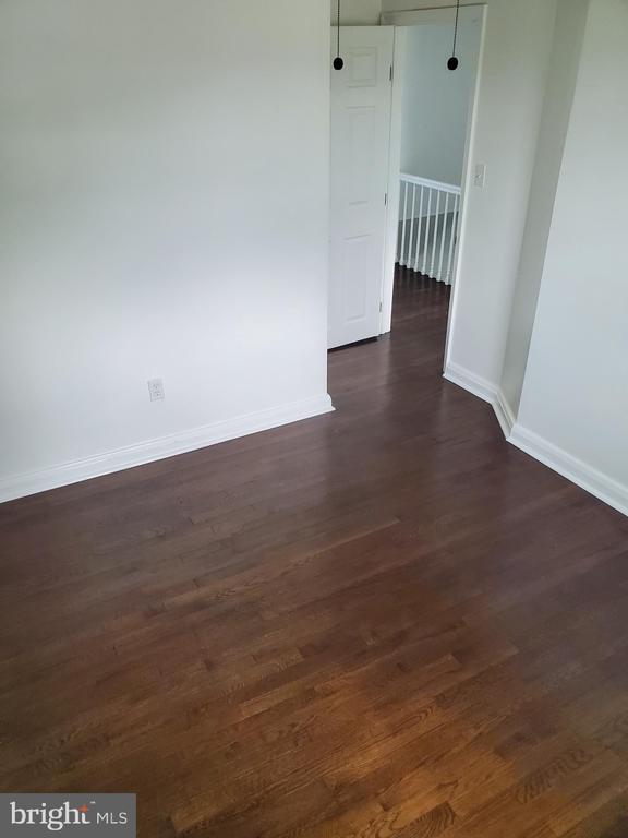 Photo - 1534 Doolittle Rd