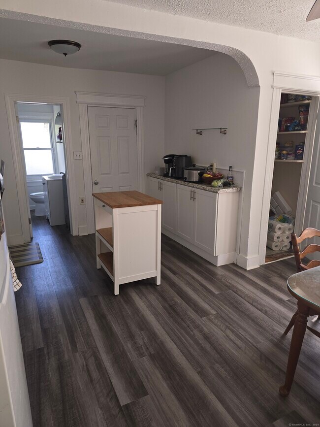 Photo - 132 Birch St