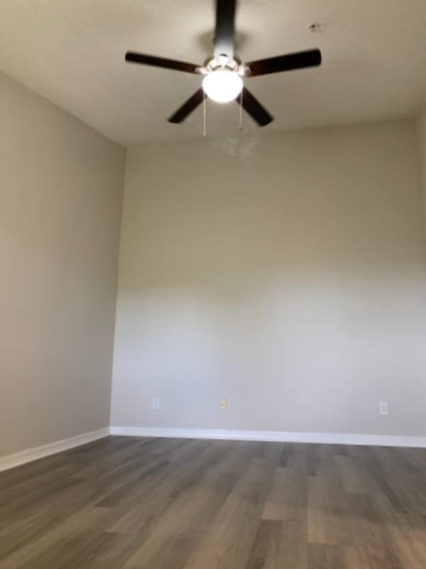 Photo - 9905 Westwood Dr Apartment