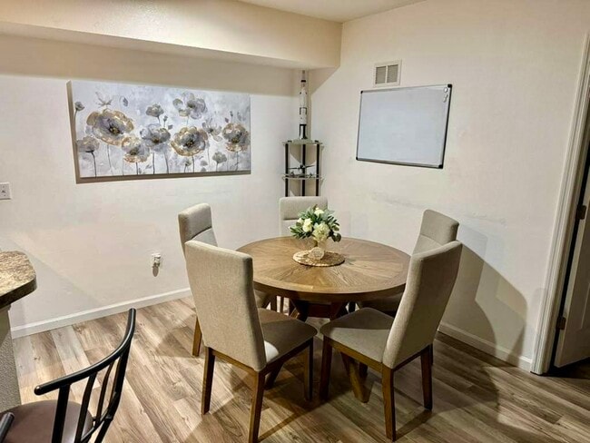 Photo - 737 Crest Pines Dr Unit 613